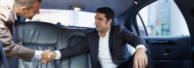 Mise a disposition chauffeur business pour evenementiel congres salon avec taxi a la duree